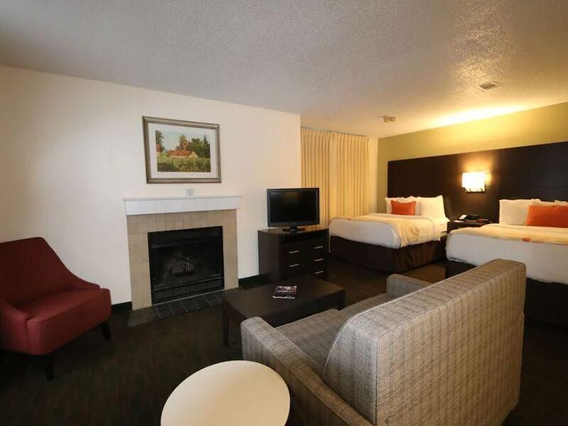 Fairbridge Inn & Suites - Akron Copley Township - West Esterno foto