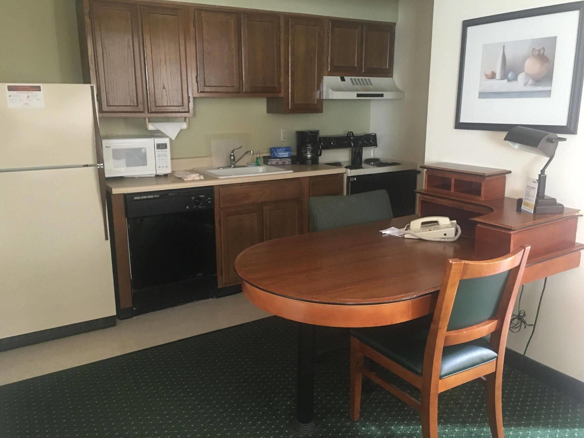 Fairbridge Inn & Suites - Akron Copley Township - West Esterno foto