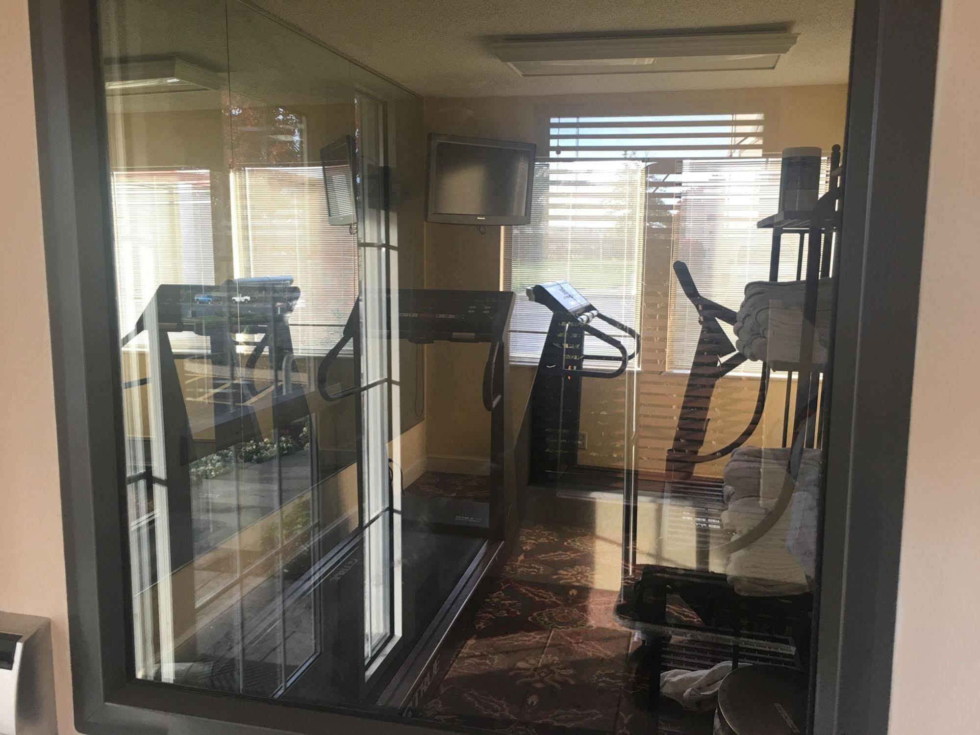 Fairbridge Inn & Suites - Akron Copley Township - West Esterno foto