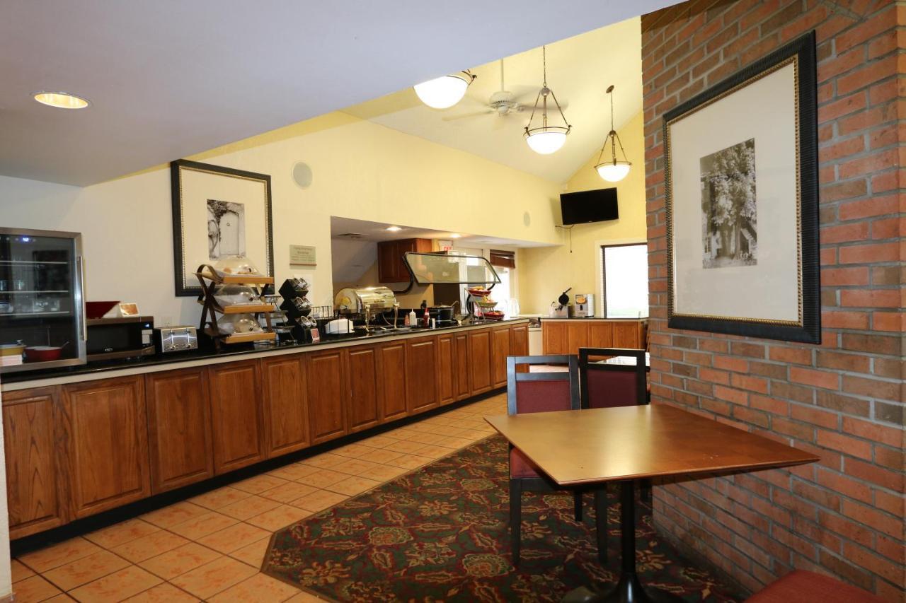 Fairbridge Inn & Suites - Akron Copley Township - West Camera foto