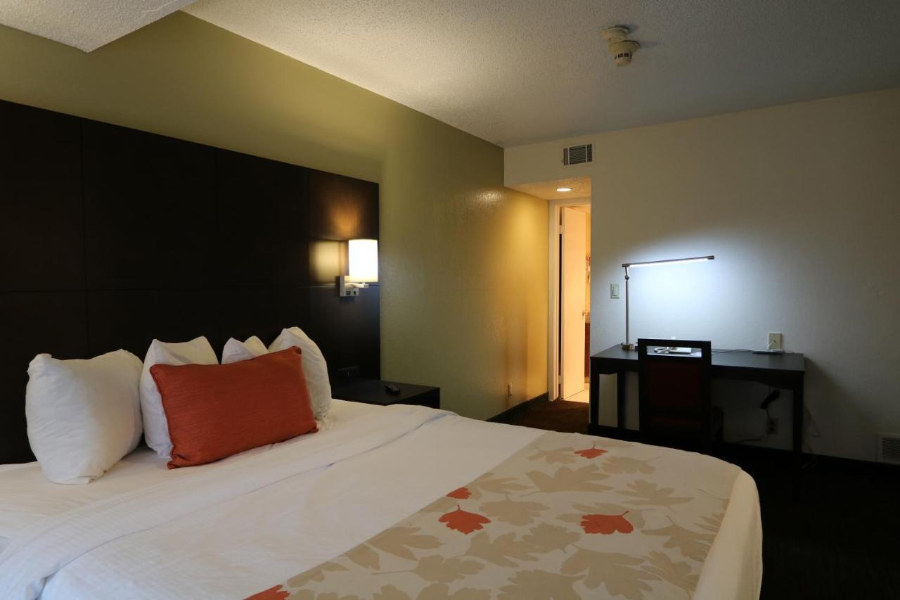 Fairbridge Inn & Suites - Akron Copley Township - West Camera foto